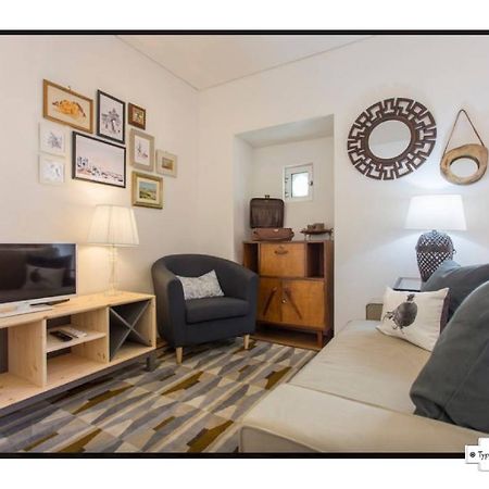 Canto Do 28, Typical Apartment Lisabona Exterior foto